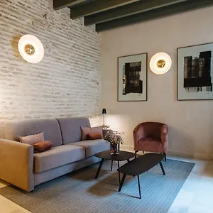 rocio-17-luxury-apartment-with-shared-patio.es-andalucia.com/