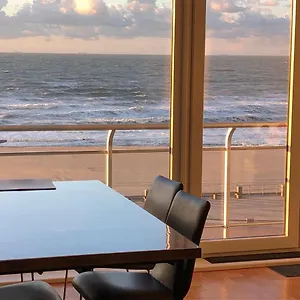 Appartement Royal Zeezicht, Ostende